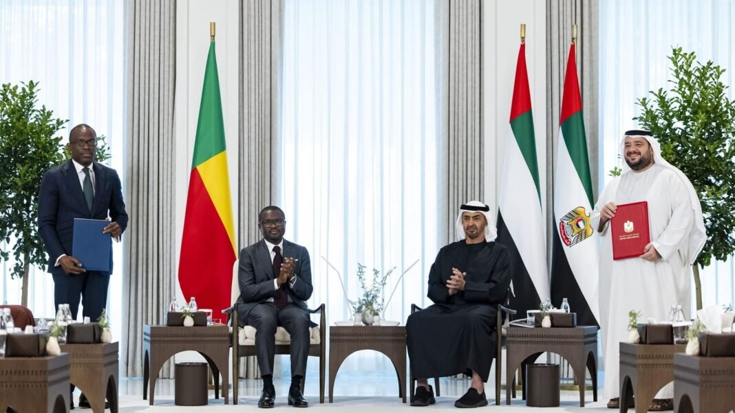 UAE President Sheikh Mohamed bin Zayed Al Nahyan and Benin President Romuald Wadagni at the exchange of the UAE-Benin trade agreement in Abu Dhabi